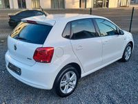 Gebraucht VW Polo Life 69 PS (50 kW) 2013 Weiß Kleinwagen