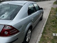 Gebraucht Ford Mondeo 2001 Grau Limousine
