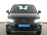 Gebraucht VW Tiguan Elegance 190 PS (139 kW) 2024 Schwarz SUV