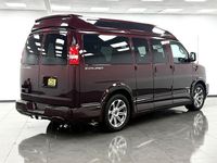 Second-hand Chevrolet Express 345 CP (253 kW) 2017 Roșu Monovolum