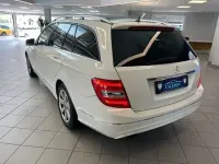 Gebraucht Mercedes C180 156 PS (114 kW) 2011 Weiß Kombi
