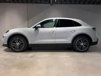 Neu Porsche Macan 300 kW (408 PS) 2025 Grau SUV