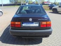 Gebraucht VW Vento 90 PS (66 kW) 1994 Violett Limousine