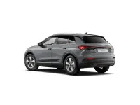 Second-hand Audi Q4 e-tron Ambiente 150 kW (204 CP) 2023 Gri SUV
