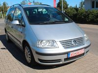 Gebraucht VW Sharan Trendline 140 PS (102 kW) 2006 Silber Van / Kleinbus