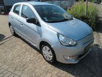 Gebraucht Mitsubishi Space Star 71 PS (52 kW) 2015 Silber Limousine