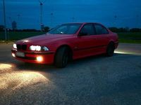 Gebraucht BMW 520 150 PS (110 kW) 2000 Rot Limousine