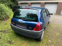 Gebraucht Renault Clio II 60 PS (44 kW) 2000 Blau Kleinwagen