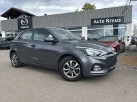 Gebraucht Hyundai i20 Trend 101 PS (74 kW) 2020 Grau Kleinwagen