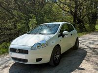 Gebraucht Fiat Grande Punto 65 PS (47 kW) 2009 Weiß Kleinwagen