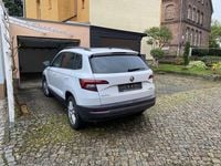 Gebraucht Skoda Karoq 150 PS (110 kW) 2018 Weiß SUV