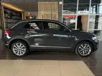 Używany VW T-Roc Active 150 KM (110 kW) 2021 Szary SUV
