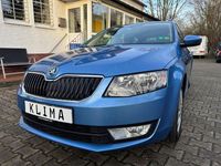 Gebraucht Skoda Octavia Ambition 110 PS (80 kW) 2016 Blau Kombi