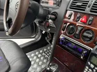 Gebraucht Mercedes E240 170 PS (125 kW) 2001 Silber Limousine