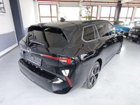 Neu Opel Astra 131 PS (96 kW) 2026 Schwarz Kombi