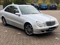 Gebraucht Mercedes E200 163 PS (119 kW) 2007 Silber Limousine
