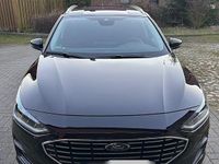Gebraucht Ford Focus Style 125 PS (91 kW) 2022 Schwarz Kombi