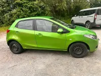 Gebraucht Mazda 2 86 PS (63 kW) 2009 Grün Kleinwagen