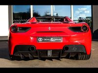 Second-hand Ferrari 488 670 CP (492 kW) 2017 Roșu Cabrio