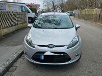 Gebraucht Ford Fiesta 2012 Grau Kleinwagen