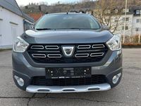 Gebraucht Dacia Lodgy Stepway 116 PS (85 kW) 2018 Grau Van / Kleinbus