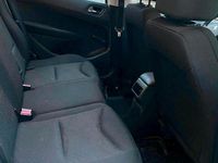 Gebraucht Peugeot 308 105 PS (77 kW) 2012 Weiß Kombi