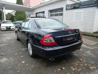 Używany Mercedes E280 Elegance 390 KM (286 kW) 2007 Czarny Sedan/Limuzyna