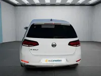 Gebraucht VW e-Golf 100 kW (136 PS) 2020 Weiß Kleinwagen