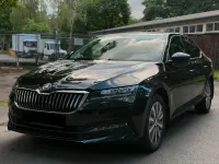 Gebraucht Skoda Superb 150 PS (110 kW) 2022 Schwarz Limousine