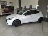 Gebraucht Mazda 2 Homura-Aka 116 PS (85 kW) 2023 Ceramic Kleinwagen