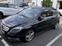 Gebraucht Mercedes B180 109 PS (80 kW) 2012 Van / Kleinbus