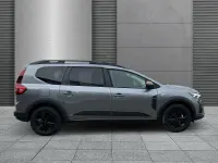 Neu Dacia Jogger Extreme 141 PS (103 kW) 2025 Dolomitgrau Van / Kleinbus