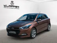 Gebraucht Hyundai i20 YES! 101 PS (74 kW) 2015 Braun Kleinwagen
