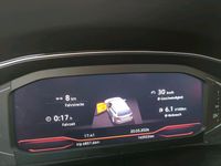 Gebraucht VW Passat 150 PS (110 kW) 2022 Schwarz Kombi