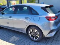 Käytetty Kia Ceed 140 HP (102 kW) 2025 Hopea Viistoperä