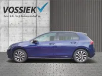 Gebraucht VW Golf VIII Active 150 PS (110 kW) 2023 Blau Kleinwagen