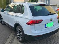 Gebraucht VW Tiguan 150 PS (110 kW) 2019 Weiß SUV