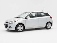 Gebraucht Hyundai i20 Classic 84 PS (61 kW) 2016 Sleek silver / met Kleinwagen