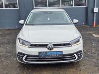 Gebraucht VW Polo Style 95 PS (69 kW) 2023 Ascotgrau Kleinwagen