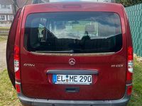 Gebraucht Mercedes Citan 111 110 PS (80 kW) 2015 Rot Van / Kleinbus