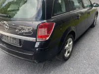 Gebraucht Opel Astra Edition 125 PS (91 kW) 2009 Schwarz Kombi