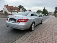 Gebraucht Mercedes E200 184 PS (135 kW) 2010 Silber Coupé