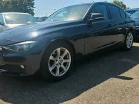 Gebraucht BMW 318 143 PS (105 kW) 2012 Blau Limousine
