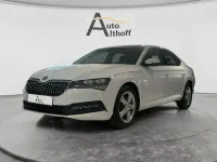 Gebraucht Skoda Superb Ambition 200 PS (147 kW) 2021 Moonweiss metallic Limousine