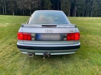 Gebraucht Audi 80 115 PS (84 kW) 1992 Silber Limousine