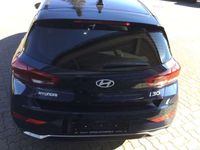 Neu Hyundai i30 Advantage 101 PS (74 kW) 2025 Blau Limousine