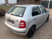 Gebraucht Skoda Fabia 75 PS (55 kW) 2000 Silber Kleinwagen