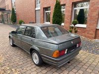 Gebraucht Alfa Romeo 75 148 PS (108 kW) 1989 Grau Limousine