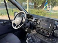 Gebraucht Opel Vivaro S 125 PS (91 kW) 2017 Grau Van / Kleinbus