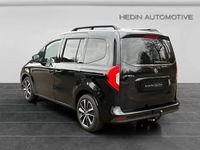Gebraucht Mercedes T180 Advantage 116 PS (85 kW) 2024 Schwarz Van / Kleinbus